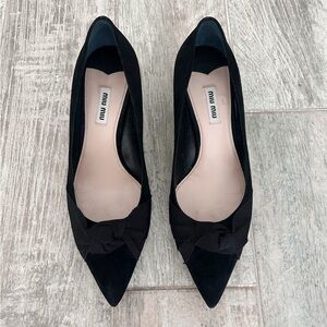 Miu Miu Black kitten heel suede Shoes